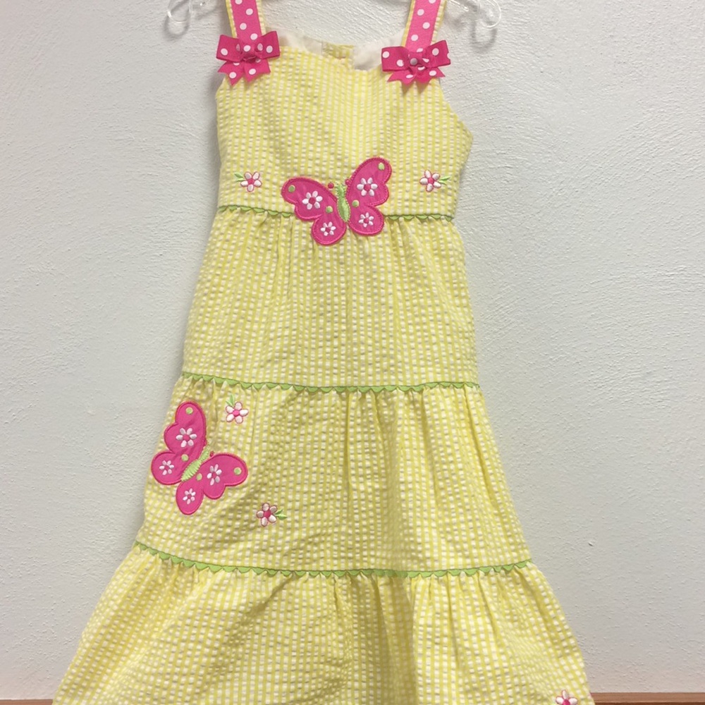 Cute summer dress size 6